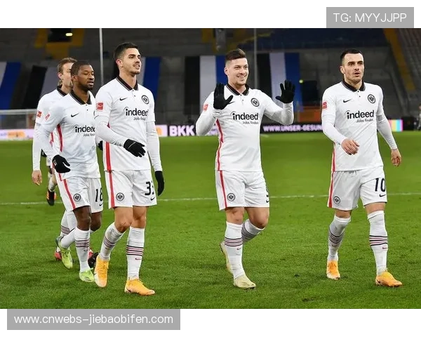 勒沃库森严正声明谴责歧视行为 坚定支持受害球员